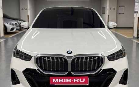 BMW 5 серия, 2025 год, 7 050 000 рублей, 2 фотография