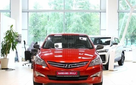 Hyundai Solaris II рестайлинг, 2015 год, 790 000 рублей, 2 фотография