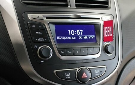 Hyundai Solaris II рестайлинг, 2015 год, 790 000 рублей, 16 фотография