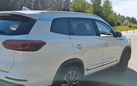 Chery Tiggo 8 Pro, 2021 год, 1 720 000 рублей, 6 фотография