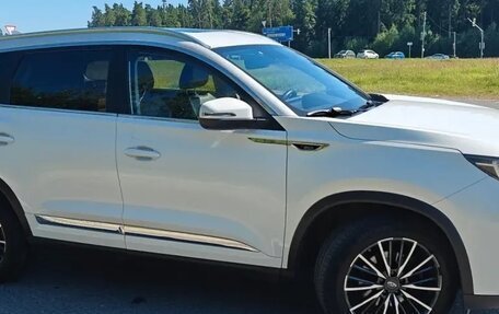 Chery Tiggo 8 Pro, 2021 год, 1 720 000 рублей, 5 фотография