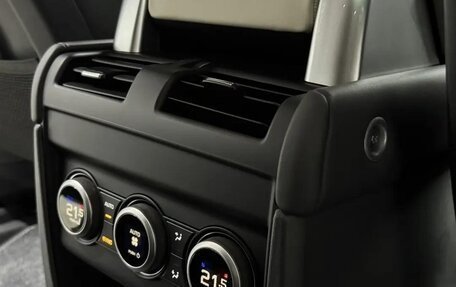 Land Rover Defender II, 2022 год, 15 000 000 рублей, 12 фотография