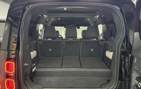 Land Rover Defender II, 2022 год, 15 000 000 рублей, 16 фотография