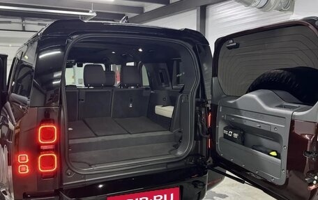 Land Rover Defender II, 2022 год, 15 000 000 рублей, 15 фотография