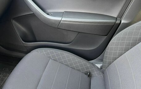 Skoda Rapid II, 2021 год, 1 350 000 рублей, 11 фотография