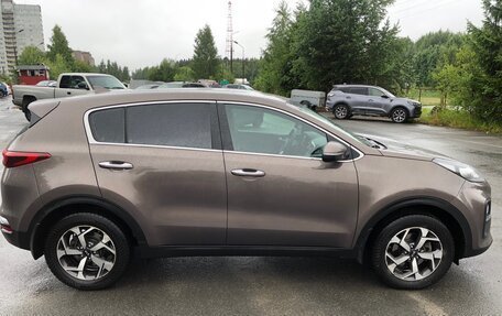 KIA Sportage IV рестайлинг, 2020 год, 2 250 000 рублей, 3 фотография