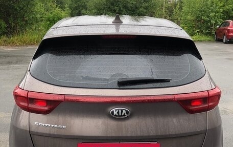 KIA Sportage IV рестайлинг, 2020 год, 2 250 000 рублей, 4 фотография