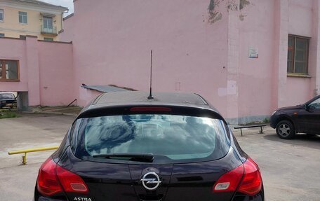 Opel Astra J, 2014 год, 1 100 000 рублей, 2 фотография