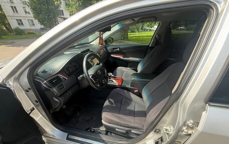 Toyota Camry, 2014 год, 1 320 000 рублей, 11 фотография
