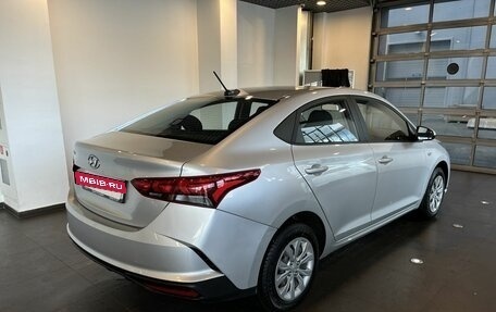 Hyundai Solaris II рестайлинг, 2021 год, 1 560 000 рублей, 3 фотография