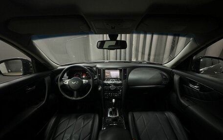 Infiniti FX II, 2009 год, 1 549 777 рублей, 7 фотография