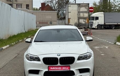 BMW 5 серия, 2014 год, 2 190 000 рублей, 1 фотография