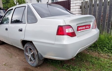 Daewoo Nexia I рестайлинг, 2008 год, 125 000 рублей, 4 фотография