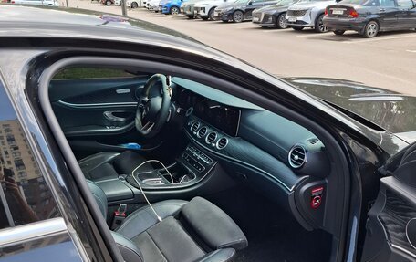 Mercedes-Benz E-Класс, 2021 год, 3 999 999 рублей, 3 фотография
