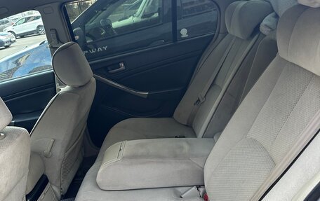 Nissan Skyline, 2001 год, 650 000 рублей, 7 фотография