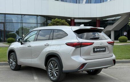 Toyota Highlander, 2026 год, 5 395 000 рублей, 8 фотография