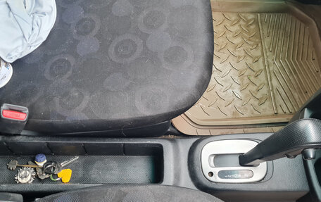 Nissan Note II рестайлинг, 2005 год, 440 000 рублей, 10 фотография