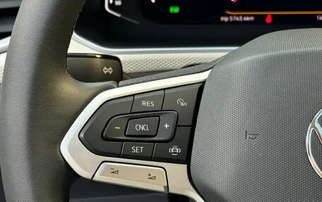 Volkswagen T-Roc I, 2023 год, 2 300 000 рублей, 15 фотография