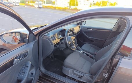 Volkswagen Jetta VI, 2014 год, 890 000 рублей, 9 фотография