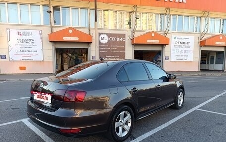 Volkswagen Jetta VI, 2014 год, 890 000 рублей, 3 фотография