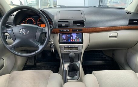 Toyota Avensis III рестайлинг, 2007 год, 690 000 рублей, 10 фотография