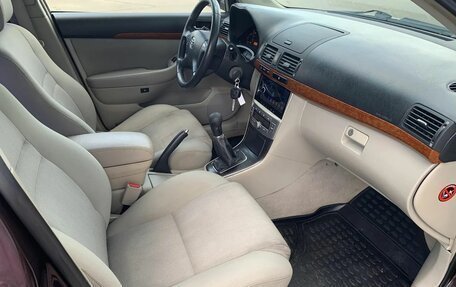 Toyota Avensis III рестайлинг, 2007 год, 690 000 рублей, 13 фотография
