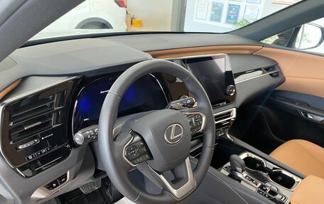 Lexus RX IV рестайлинг, 2025 год, 7 590 000 рублей, 18 фотография