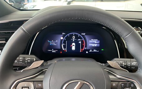 Lexus RX IV рестайлинг, 2025 год, 7 590 000 рублей, 26 фотография