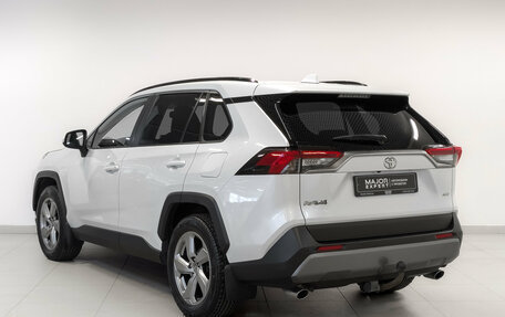 Toyota RAV4, 2019 год, 2 565 000 рублей, 7 фотография