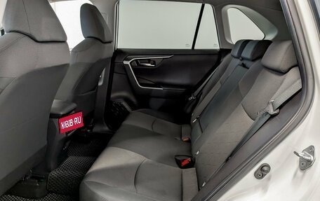 Toyota RAV4, 2019 год, 2 565 000 рублей, 12 фотография