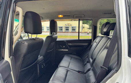 Mitsubishi Pajero IV, 2015 год, 2 600 000 рублей, 16 фотография