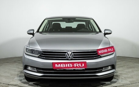 Volkswagen Passat B8 рестайлинг, 2017 год, 1 779 700 рублей, 2 фотография