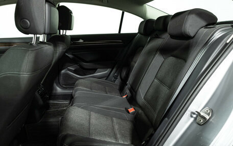 Volkswagen Passat B8 рестайлинг, 2017 год, 1 779 700 рублей, 11 фотография