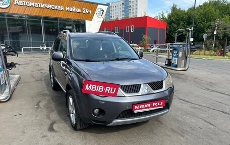 Mitsubishi Outlander III рестайлинг 3, 2007 год, 875 000 рублей, 1 фотография