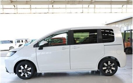 Honda Freed, 2026 год, 2 100 000 рублей, 7 фотография