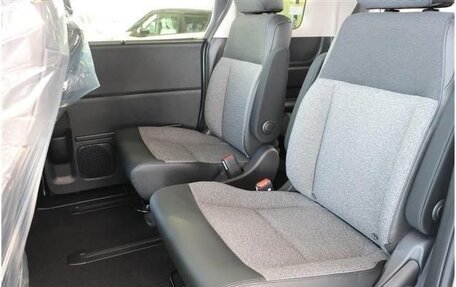 Honda Freed, 2026 год, 2 100 000 рублей, 21 фотография