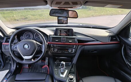 BMW 3 серия, 2013 год, 1 500 000 рублей, 9 фотография