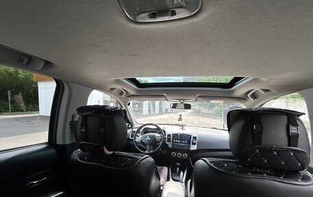 Mitsubishi Outlander III рестайлинг 3, 2007 год, 875 000 рублей, 10 фотография