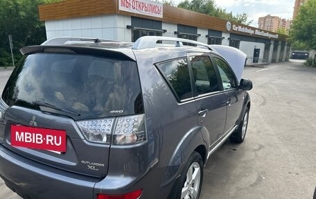 Mitsubishi Outlander III рестайлинг 3, 2007 год, 875 000 рублей, 6 фотография