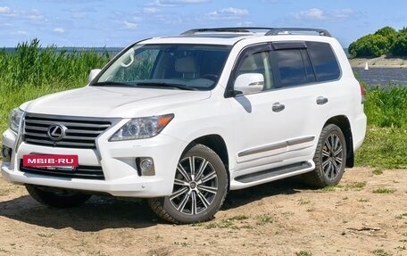 Lexus LX III, 2013 год, 3 850 000 рублей, 8 фотография