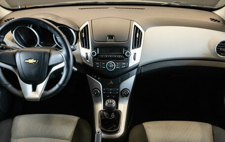 Chevrolet Cruze II, 2013 год, 779 000 рублей, 5 фотография