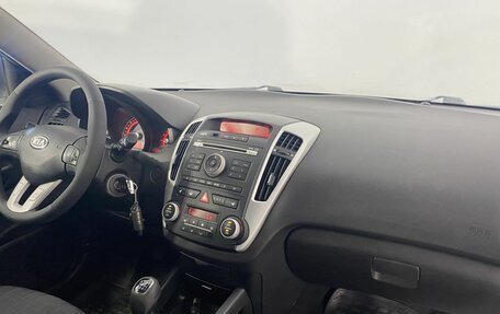 KIA cee'd I рестайлинг, 2010 год, 740 000 рублей, 19 фотография