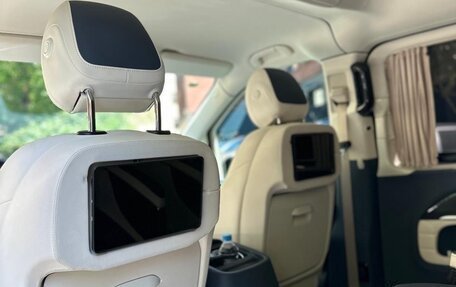 Mercedes-Benz V-Класс, 2023 год, 7 000 000 рублей, 28 фотография