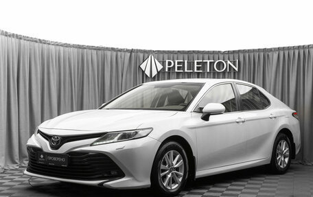Toyota Camry, 2021 год, 2 200 000 рублей, 1 фотография