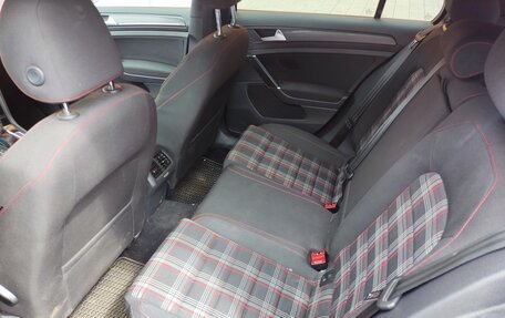 Volkswagen Golf GTI VII, 2018 год, 2 250 000 рублей, 9 фотография