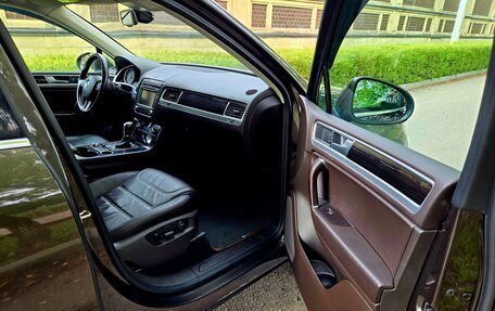 Volkswagen Touareg III, 2016 год, 2 800 000 рублей, 17 фотография