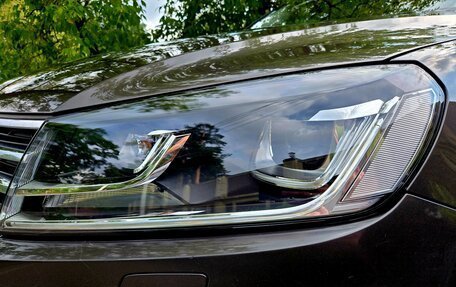 Volkswagen Touareg III, 2016 год, 2 800 000 рублей, 19 фотография