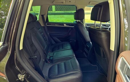 Volkswagen Touareg III, 2016 год, 2 800 000 рублей, 28 фотография