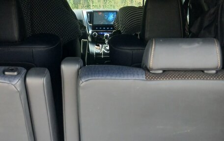 Toyota Vellfire II, 2016 год, 2 950 000 рублей, 10 фотография