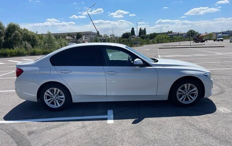 BMW 3 серия, 2018 год, 1 830 000 рублей, 6 фотография